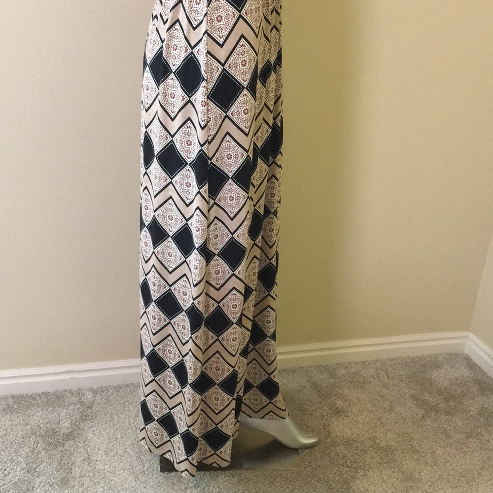 CREMIEUX | Strapless Maxi Dress - Picture 14 of 16